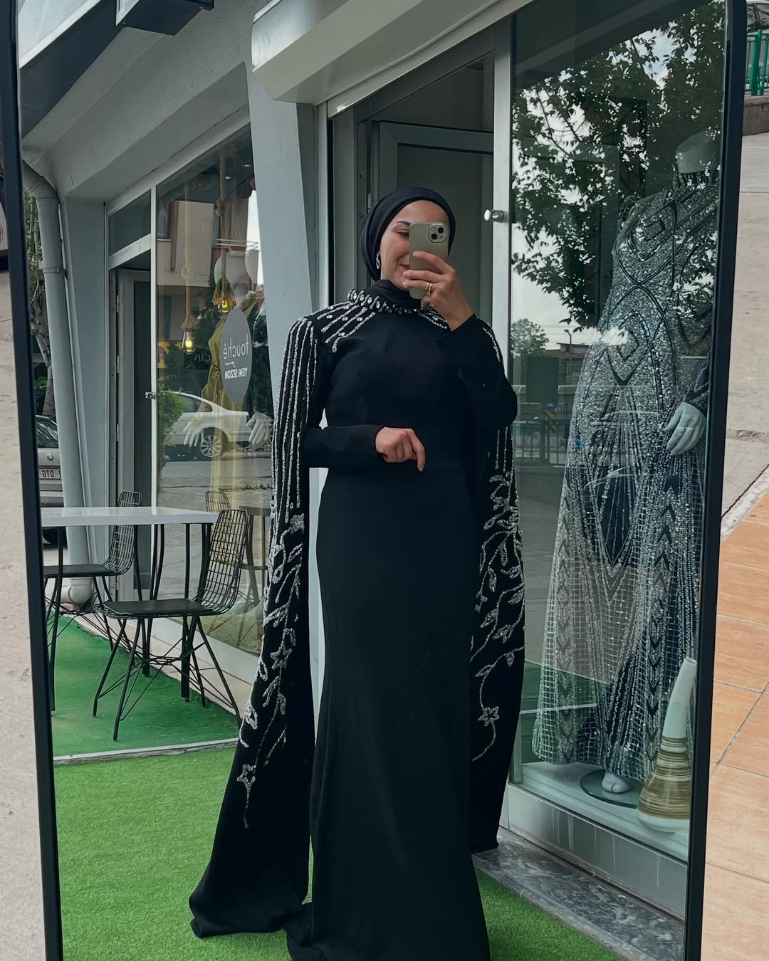 Zarif Dantel Tesettür Abiye